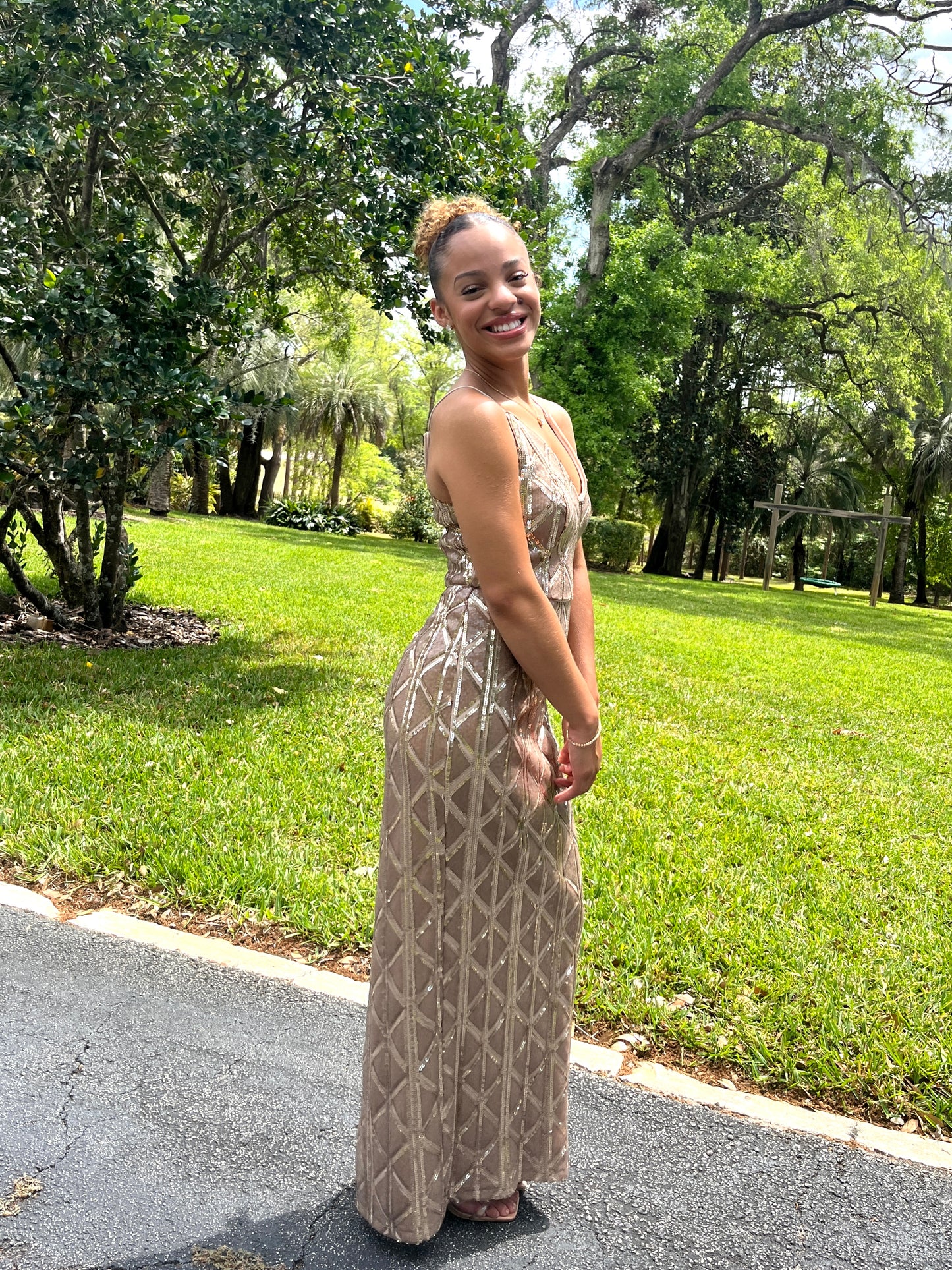 Sequins Spaghetti Strap V- Neck Dress
