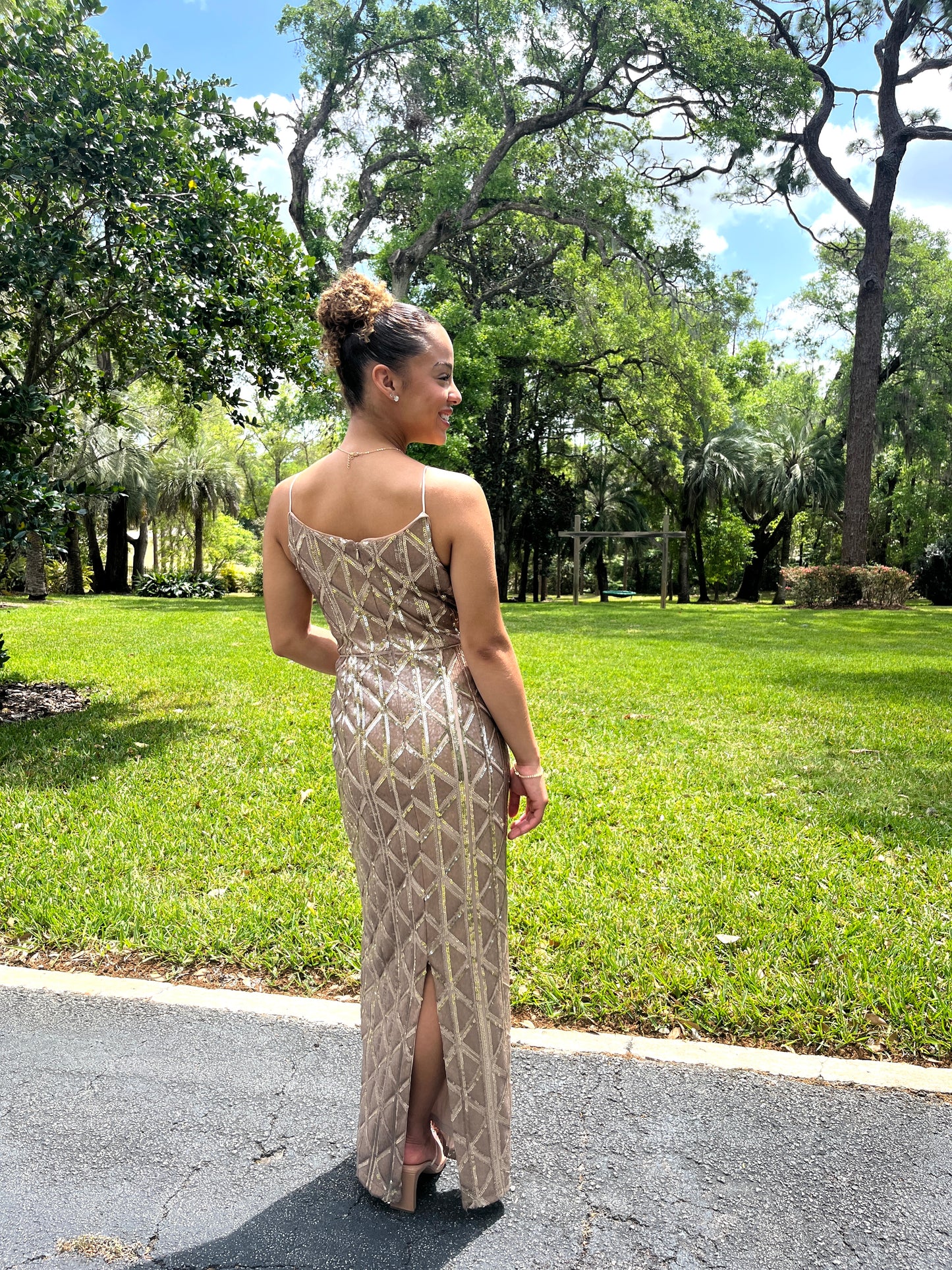 Sequins Spaghetti Strap V- Neck Dress